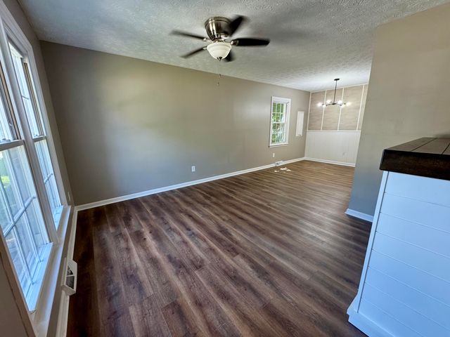 610 Cottonwood Drive, Richmond, KY 40475