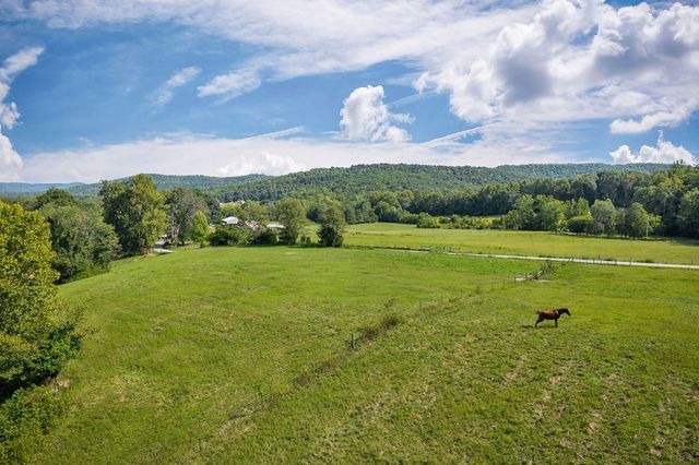 10073 Blaylock Mountain Rd, N, Cookeville, TN 38506