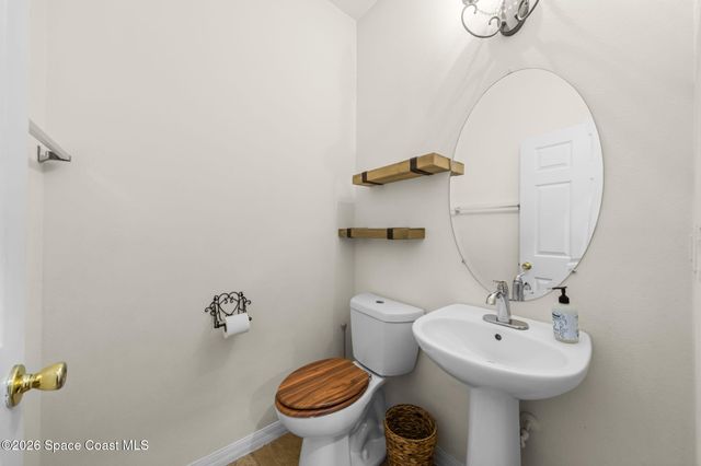 818 Boeing Street NE, Palm Bay, FL 32907