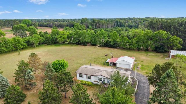 N4938 County Road J, Oxford, WI 53952