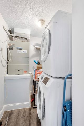 8437 Forest Hills Drive 203, Coral Springs, FL 33065