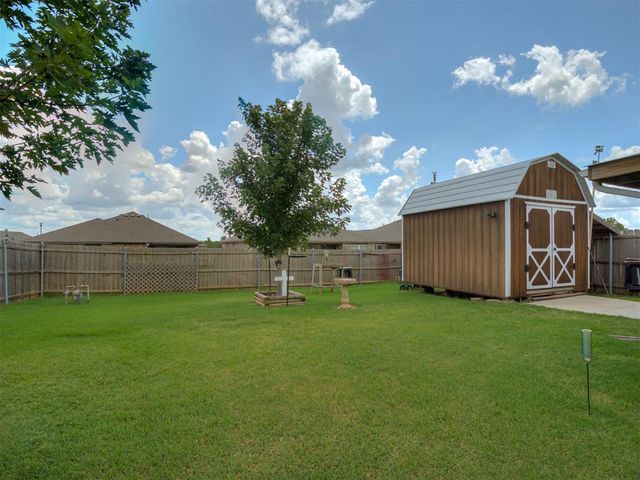 5320 Nicole Drive, Tuttle, OK 73089