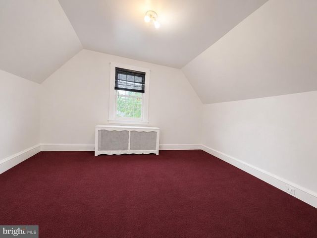 3 E PROVIDENCE RD, Lansdowne, PA 19050