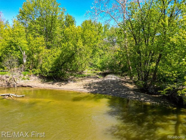 17331 Millar Road, Clinton Township, MI 48036
