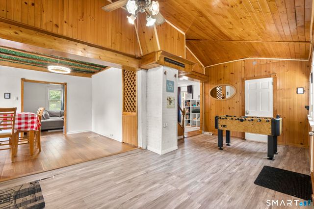 169 Derby Avenue, Seymour, CT 06483