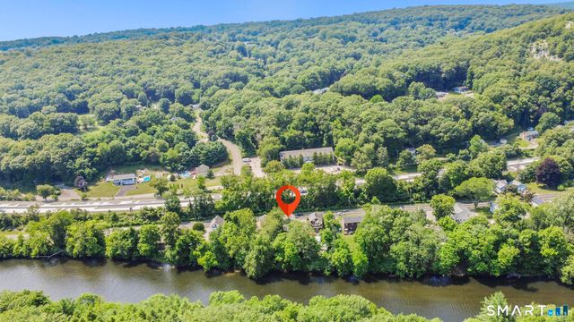 169 Derby Avenue, Seymour, CT 06483