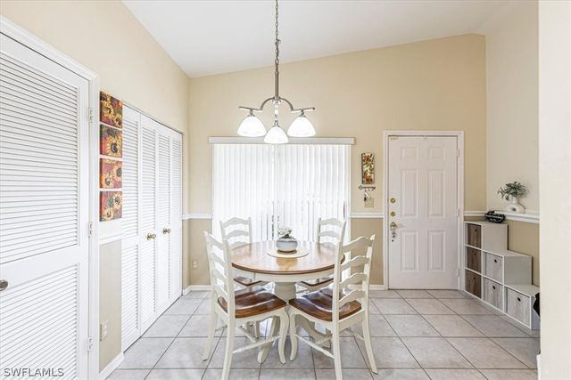 6010 Chardonnay LN 303, Naples, FL 34119