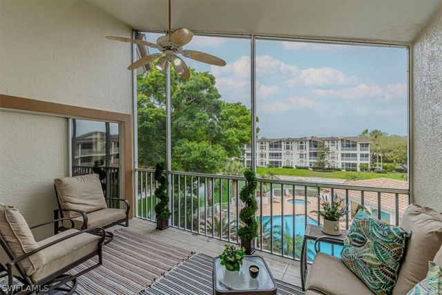 6010 Chardonnay LN 303, Naples, FL 34119