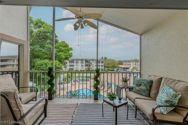 6010 Chardonnay LN 303, Naples, FL 34119