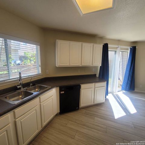 42 LATROBE POST, San Antonio, TX 78240