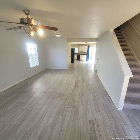 42 LATROBE POST, San Antonio, TX 78240