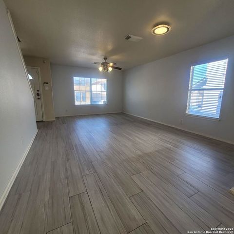 42 LATROBE POST, San Antonio, TX 78240