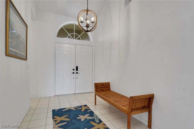 642 Lambton LN NE, Naples, FL 34104