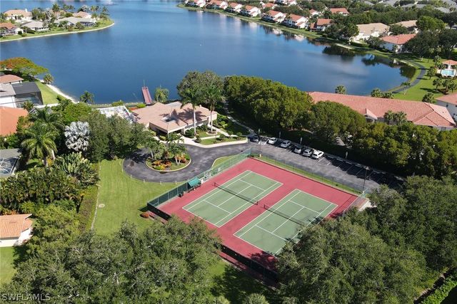 642 Lambton LN NE, Naples, FL 34104