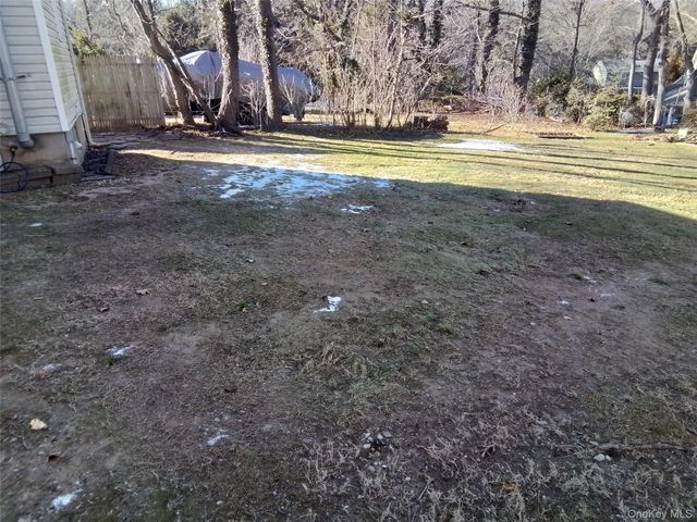 35 Doris Avenue, Northport, NY 11768