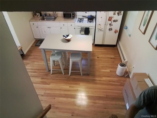 35 Doris Avenue, Northport, NY 11768