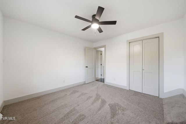 2085 Seven Oaks Drive, Morristown, TN 37814
