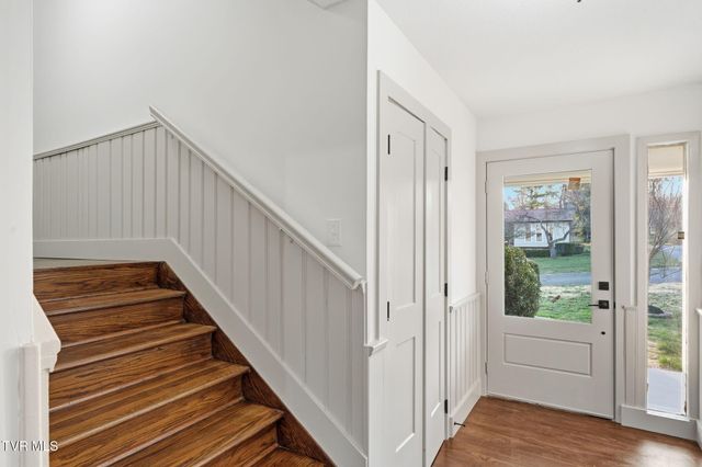 2085 Seven Oaks Drive, Morristown, TN 37814