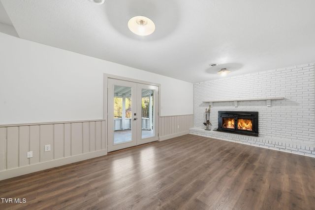 2085 Seven Oaks Drive, Morristown, TN 37814