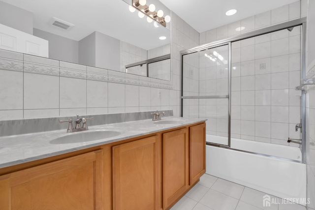 129 Ademics Way, South Amboy, NJ 08879