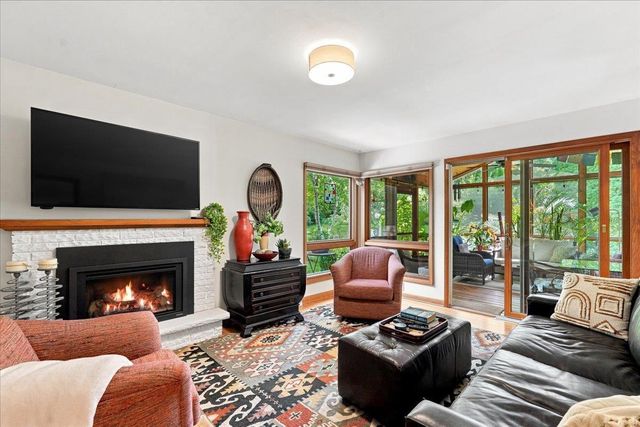 6117 Driftwood Avenue, Madison, WI 53705