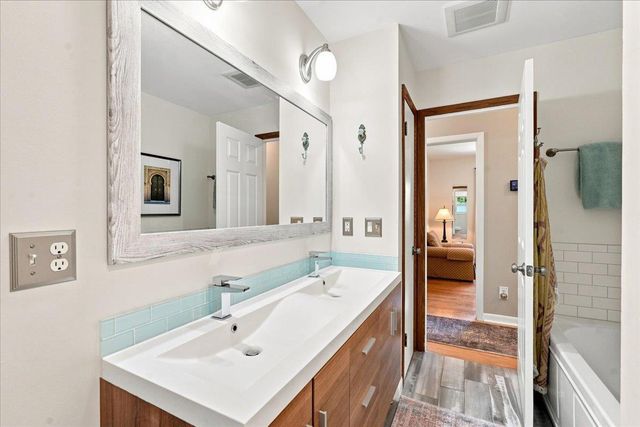 6117 Driftwood Avenue, Madison, WI 53705