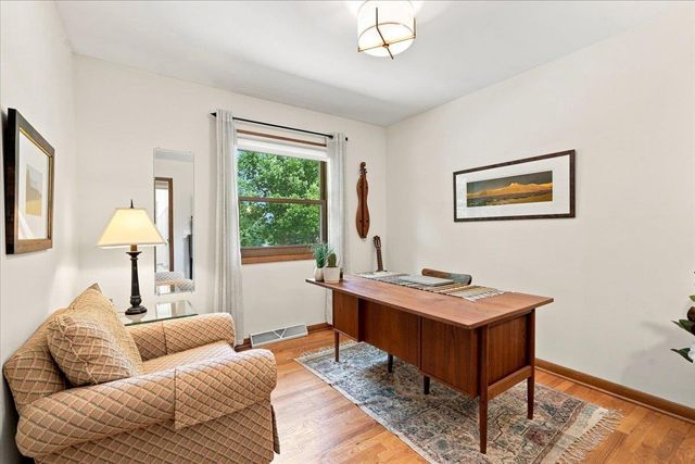 6117 Driftwood Avenue, Madison, WI 53705