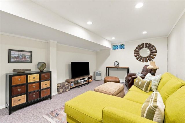 6117 Driftwood Avenue, Madison, WI 53705