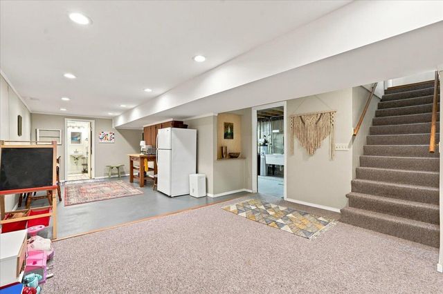 6117 Driftwood Avenue, Madison, WI 53705