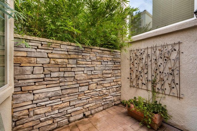 2736 Via Villaggio, Sacramento, CA 95864