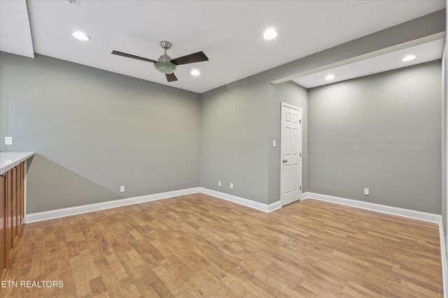 1725 Burnside Drive, Maryville, TN 37801