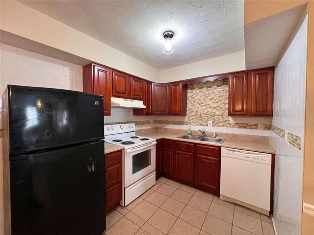 2690 Evans Mill Drive, Lithonia, GA 30058