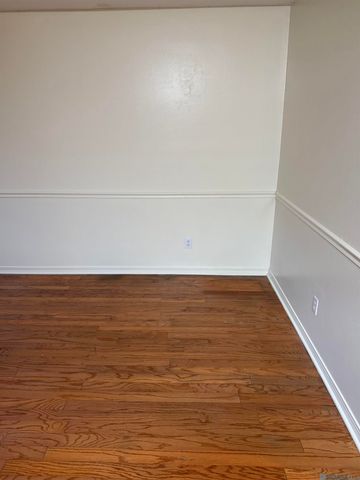 152 S Foster Dr, Baton Rouge, LA 70805