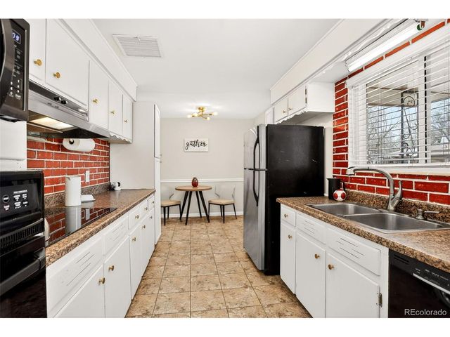 7041 Beacon Way, Westminster, CO 80030