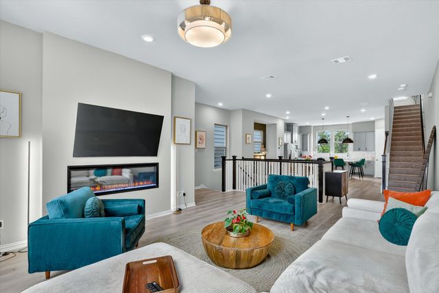 4811 Aldenbury Street, Dallas, TX 75228