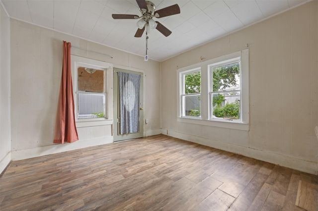 1410 8th Street, Rosenberg, TX 77471