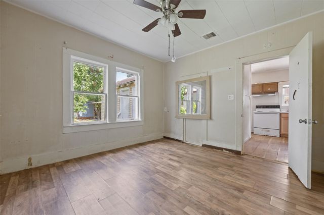 1410 8th Street, Rosenberg, TX 77471