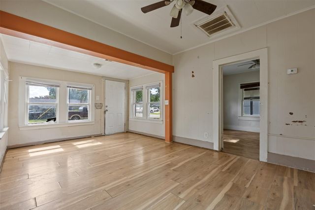 1410 8th Street, Rosenberg, TX 77471