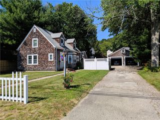 125 Roger Williams, East Providence, RI 02916
