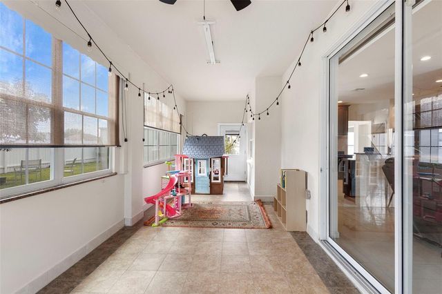 2697 STAR GRASS CIRCLE, Kissimmee, FL 34746