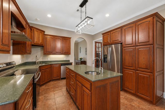 4013 Private Road 1166, Farmersville, TX 75442