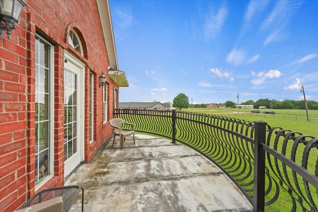 4013 Private Road 1166, Farmersville, TX 75442