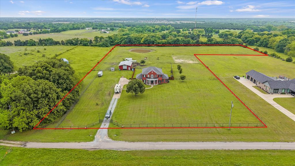4013 Private Road 1166, Farmersville, TX 75442