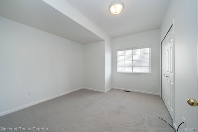 1291 Azalea Ln. Lane, Waterford Charter Township, MI 48327