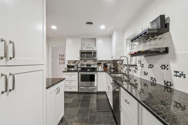 504 Pittman Street, Richardson, TX 75081