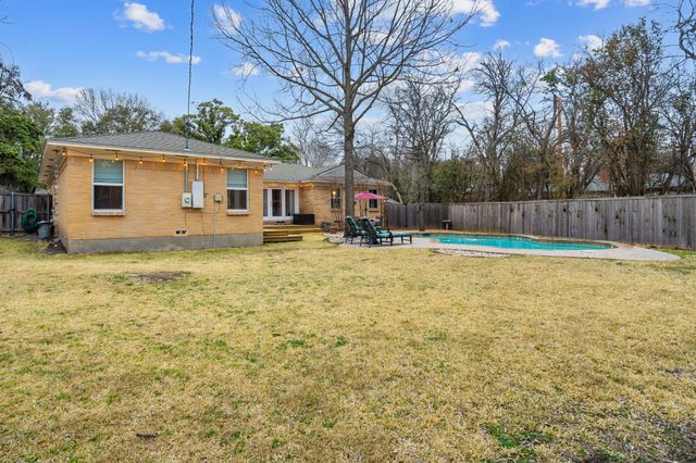 504 Pittman Street, Richardson, TX 75081