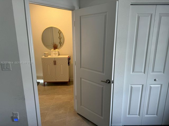 12265 NW 24th Place 12265, Miami, FL 33167