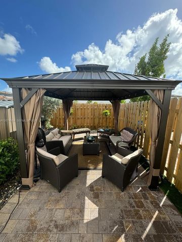 12265 NW 24th Place 12265, Miami, FL 33167