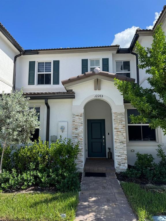 12265 NW 24th Place 12265, Miami, FL 33167