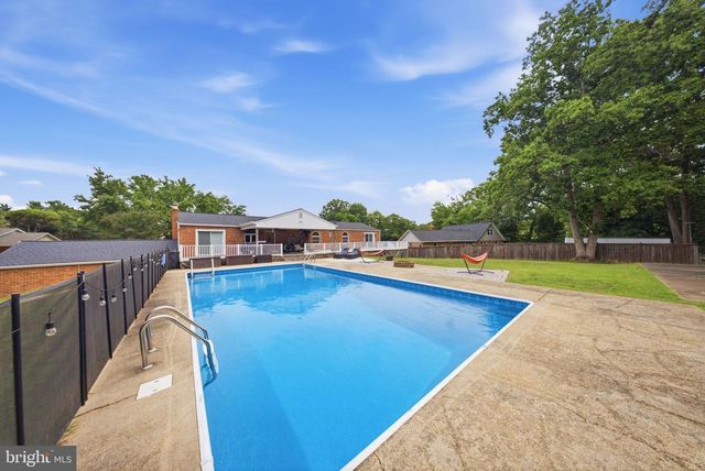 11802 RIVERSHORE DR, Dunkirk, MD 20754